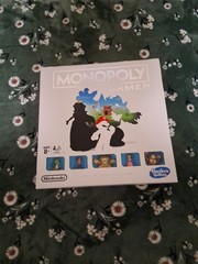 Monopoly Gamer Super Mario Complete Game with Six Add-On Character Figures