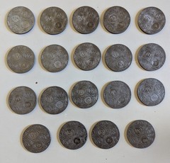 Lot of 19 Authentic POG Slammers The World Pog Federation 1990s POGS/Caps