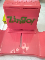 Zingo! Bingo with a Zing Thinkfun ages 4+ 2-6 plyrs ’09 complete box has damage