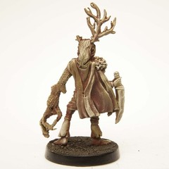 Stonehaven Elf Druid Miniature Figure (for 28mm Scale Table Top War Silver