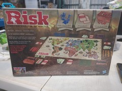 RISK “The Game of Strategic Conquest ” Board Game (BRAND NEW) Hasbro Gaming