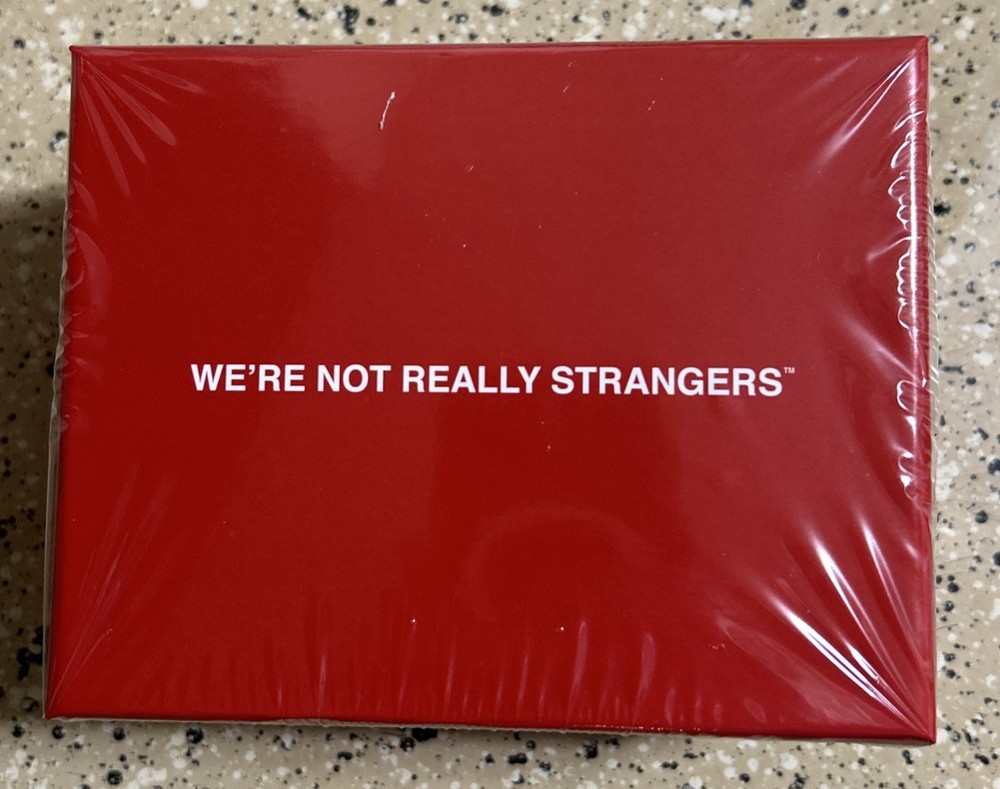 WE’RE NOT REALLY STRANGERS CARD GAME IN SPANISH EN ESPANOL SEALED CHRISTMAS GIFT