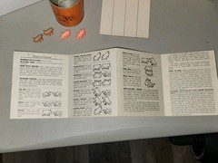 1977 Vintage PIG MANIA Dice Game Pig Stye Cup 2 Pigs Manual Pen Note Pad READ