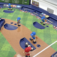 Sharper Image Perfect Pitch Table Top TABLETOP BASEBALL Game w/ Extra Parts