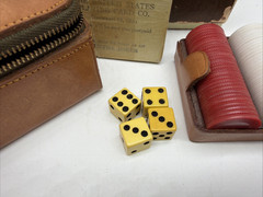 Vtg Travel Game Set Cards + Dice+ R W B Chips in Safari Leather Case #403 c 1940