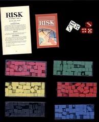 RISK the game of Global DOMINATION – 2005 VINTAGE book Shelf box check scans
