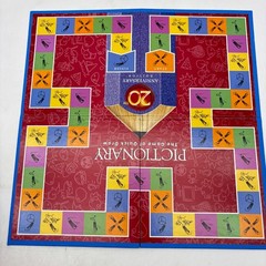 VINTAGE Pictionary COMPLETE Mattel 2005 Classic Drawing Board Game