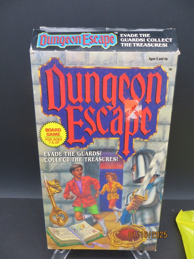 1990 Dungeon Escape Game Creative Child Games