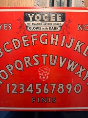 Yogee The Amazing Answer Board 1944