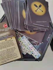 Play Monster Board Game – Break In – Alcatraz EUC