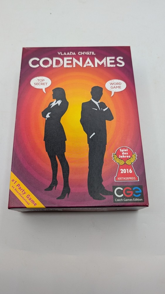CODENAMES Party Game Spies Deduction Secret Messages Complete