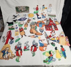 The Storyteller 1993 Felt Board & 54 Felt Cutouts Fairytale Rare Vintage