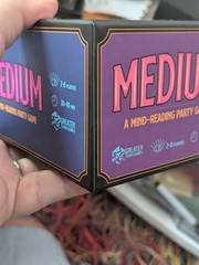 MEDIUM A Mind Reading Party Game by Greater Than Games 100% COMPLETE 2019