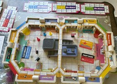 Vintage Electronic MALL MADNESS Board Game 1996 Milton Bradley, For Parts/Repair