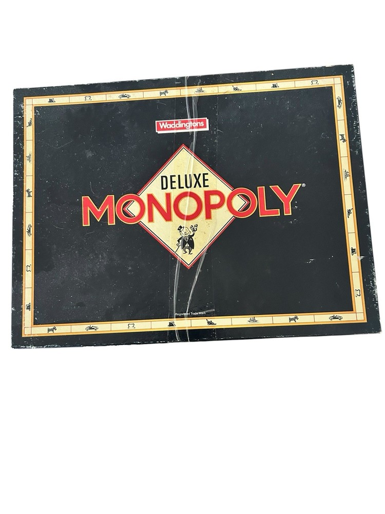 Vintage RARE Waddingtons Deluxe Monopoly Game Complete UK Edition Gold Tokens