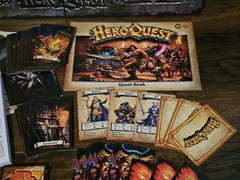 Avalon Hill HeroQuest Game Screen Rulebook Quest Book Cards Gameboard Character