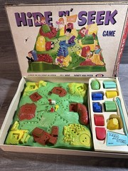 1967 Ideal Toy Corp. HIDE N’ SEEK Game In Original Box (missing Only 1 Token)
