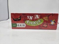 In a Pickle – Creative Thinking Family/Party Card Game – Gamewright NIB