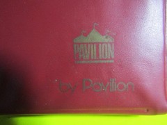 Pavilion Vintage Six Domino Set 28 Tiles White Black Pips Red Vinyl Snap Case
