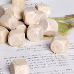 Wood Gong Gi Konggi / Korean Traditional Jack Stone Game / 10 Pieces