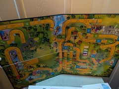 4 Vintage 1998-2000 Hasbro Board Games Bundle – Clue, Life, Scrabble & Sorry!
