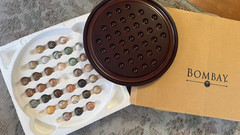 VINTAGE The Bombay Company 13″ Wood Solitaire Game 36 Large Stone Marbles 1994