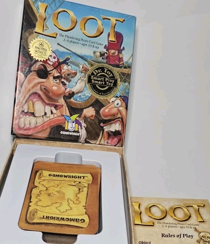 LOOT The Plundering Pirate Card Game GameWright- Complete