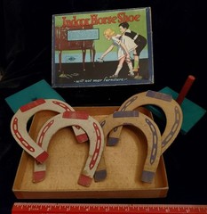Wilder Indoor Horseshoe Game with Box 1940s Very Nice Graphics Missing Piece