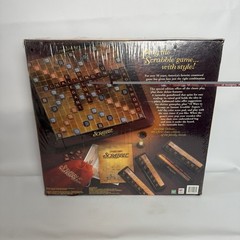 Milton Bradley Scrabble Deluxe Edition NEW IN BOX 2001