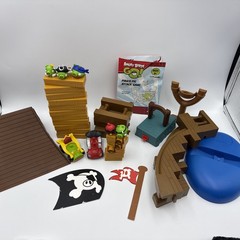 Angry Birds Go! Pirate Ship Pig Attack Game Jenga Hasbro Almost Complete No Box