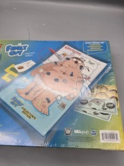 Family Guy Collector’s Edition Talking Operation, 2010 Game Hasbro, New