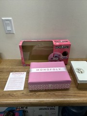 Monopoly Boutique Edition 2007 Toys R Us Exclusive Pink Keepsake Box RARE HTF