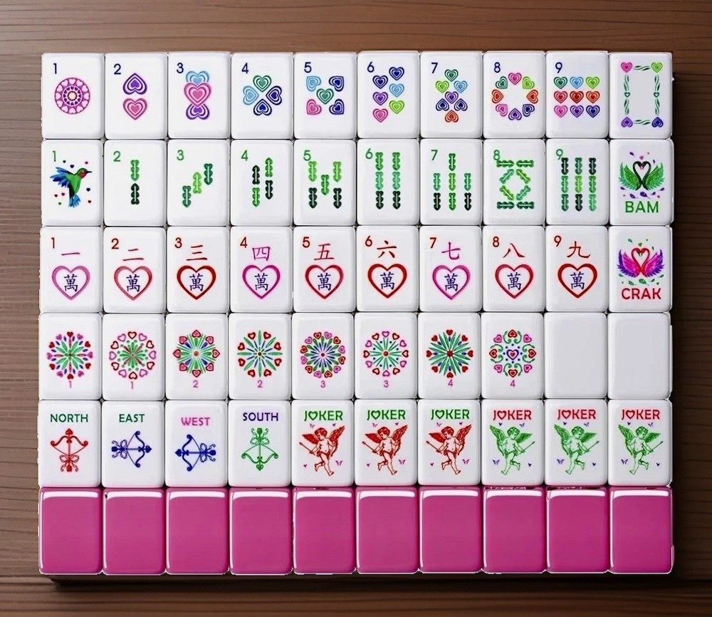 Complete American Mahjong Set Engraved Acrylic Heart Motifs 166 4-Layer Tiles