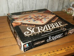 Scrabble Deluxe Edition 1989 Rotating Turntable Mahogany Tiles Complete