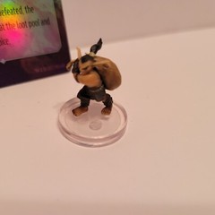 Dungeons And Dragons Onslaught Loot Goblin Promo Figure & Foil Card