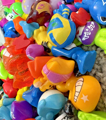 Lot of 10 Random Modern Series Gogos Crazy Bones Various Colors/Seasons