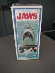 Ideal The Game of Jaws Shark Board Game 1975 All Original box & pieces