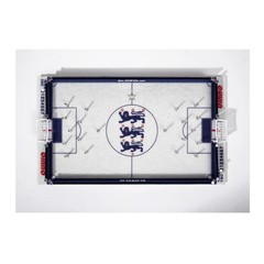 Binho Classic: England Edition 2 Player Tabletop Pinball Soccer Game