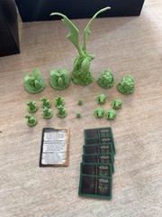 Cthulhu Wars Board Game First Edition Core Set – Complete, Open, Damaged Insert