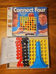 VINTAGE Connect Four COMPLETE Milton Bradley 1986 Kids Children’s 80’s 90’s P