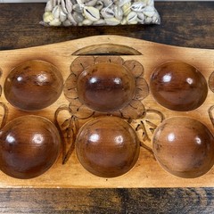 VINTAGE HAND MADE WOODEN PHILIPPINES MANCALA GAME BOARD FLORAL DESIGN W/ SHELLS
