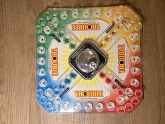 1998 Hasbro Milton Bradley Pop-O-Matic Trouble Complete Family Board Game