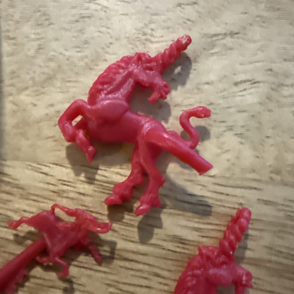 Plastic Feathers And Pegasus/Unicorns Vintage (Unknown Game) Estate Sale Find