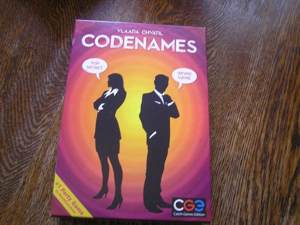 Czech Games Ed. Vlaada Chvatil CODENAMES Top Secret Word Game 2~8 Players 10+