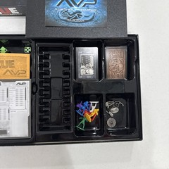 Clue: Alien Vs Predator (Hasbro Family Board Game, 2016) 100% Complete RARE