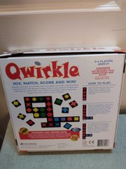 MindWare 2018 Qwirkle Strategy Game Fully Complete With All 108 Tiles Very Good