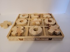 Tic Tac Toe Handmade Wood Carved Game Carved Game Pieces 10×11 NEW