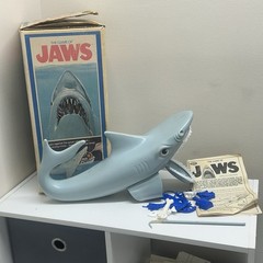Vintage 1975 Ideal THE GAME OF JAWS Shark w/ Box