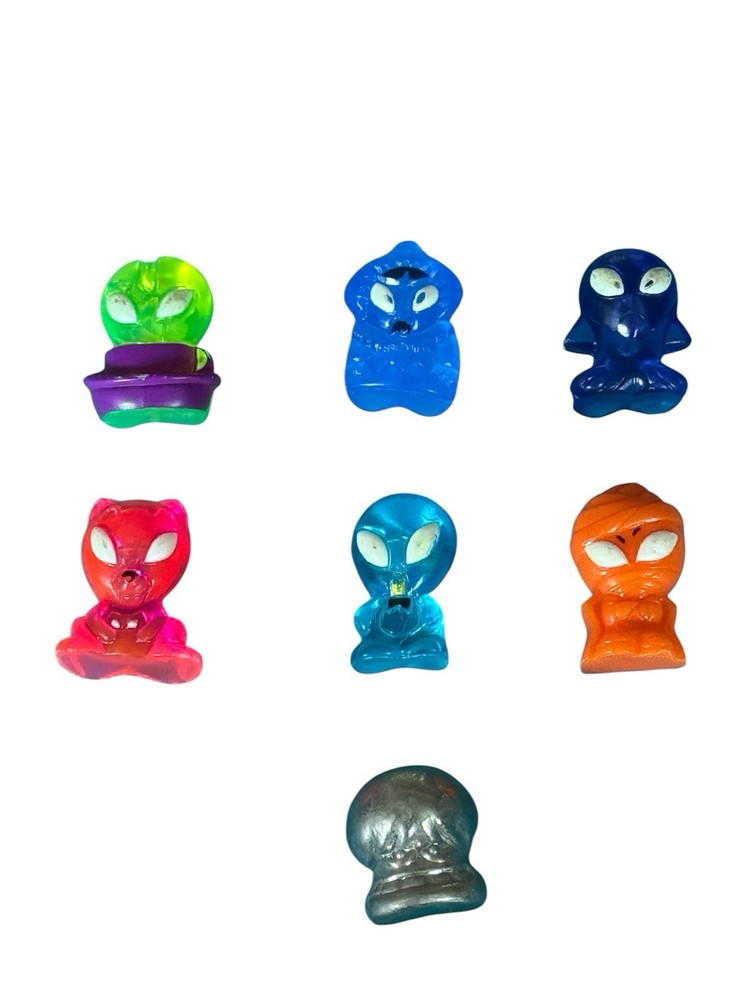 Gogos Crazy Bones Aliens Lot 7 Figures Silver Metallic Translucent Vintage Rare