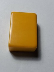 VINTAGE MAH JONG TILES CHINESE BAKELITE 1 1/4″ tall 7/8″ wide 1/2″ thick